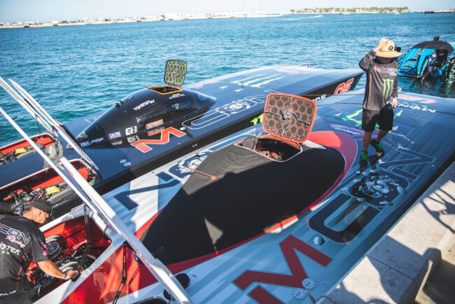Wrap Haus - Styling M•CON Racing's Super Cat and Class 1 Vessels